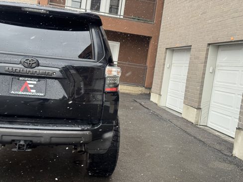 Used 2016 Toyota 4Runner Trail Premium image 6