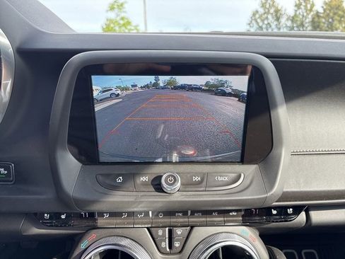 Used 2016 Chevrolet Camaro SS RWD image 15