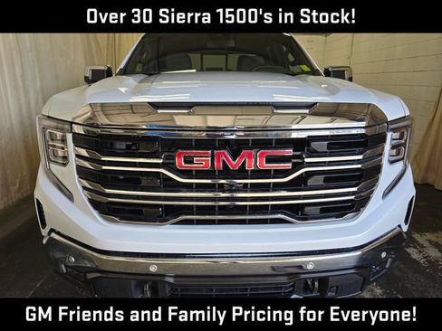 New 2026 GMC Sierra 1500 SLT AWD/4WD image 5
