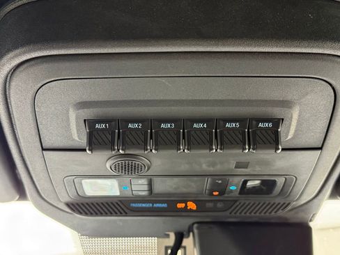 Used 2022 Ford Bronco Wildtrak AWD/4WD image 28