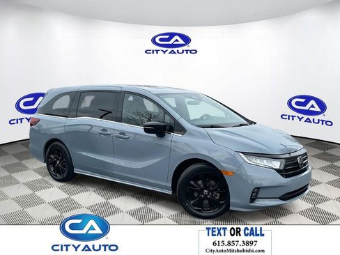 Used 2023 Honda Odyssey Sport image 1