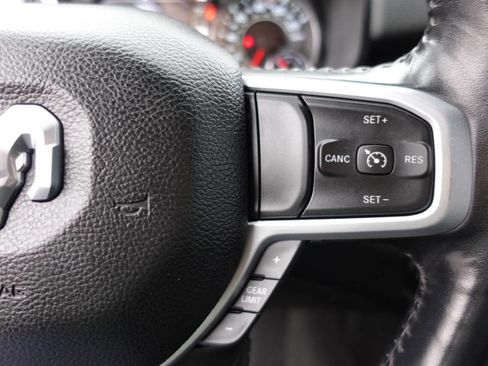 Used 2022 RAM 1500 Big Horn AWD/4WD image 51