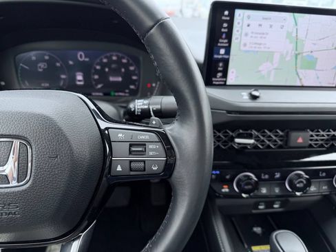 Used 2024 Honda Accord Touring image 30