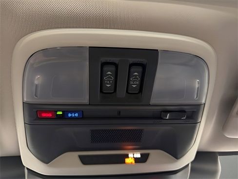 Certified 2024 Subaru Crosstrek 2.0i Premium image 25