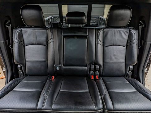 Used 2024 RAM 2500 Limited image 35