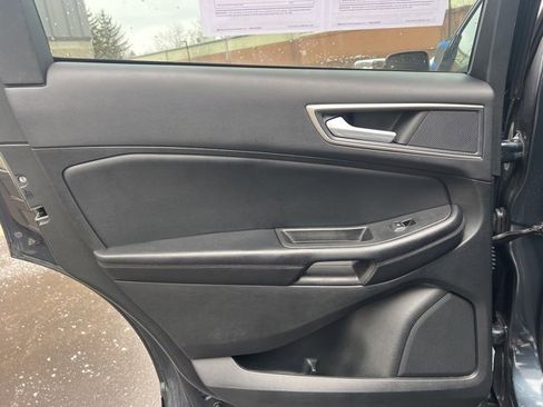 Used 2024 Ford Edge SEL w/ Convenience Package image 18