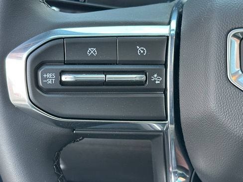 New 2025 GMC Canyon Elevation w/ Convenience Package image 25