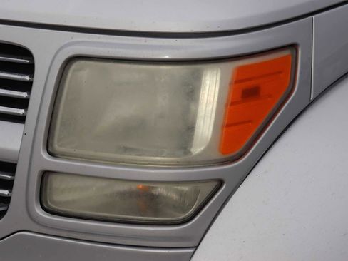 Used 2011 Dodge Nitro SXT image 10