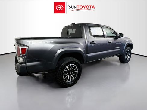 Used 2021 Toyota Tacoma TRD Sport RWD image 4