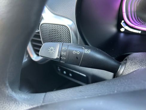 Used 2025 Kia Soul LX image 21