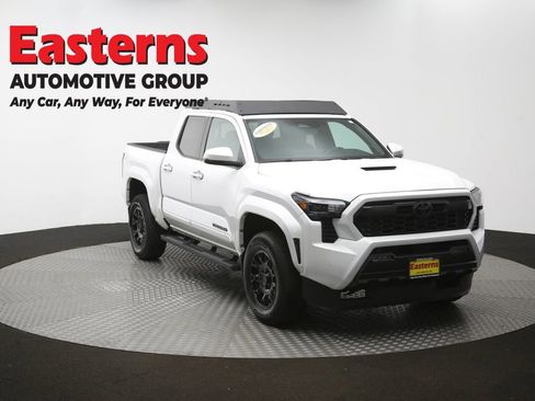Used 2024 Toyota Tacoma TRD Sport w/ TRD Sport Upgrade Package AWD/4WD image 56