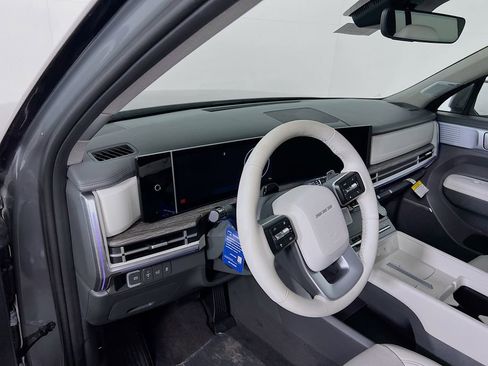 New 2026 Hyundai Santa Fe Limited AWD/4WD image 8