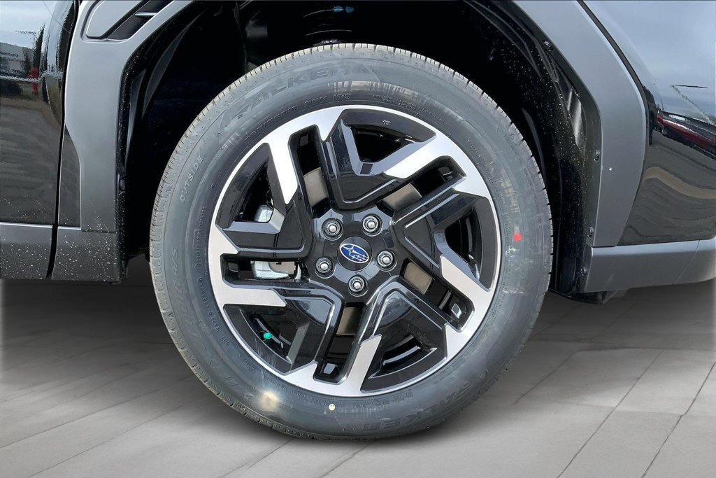 Used 2026 Subaru Forester Limited AWD/4WD image 13