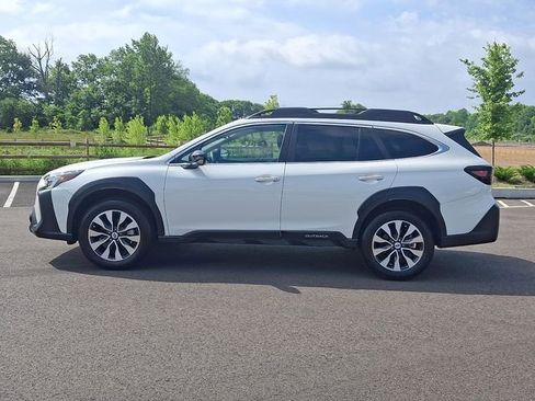Certified 2024 Subaru Outback Limited AWD/4WD image 4