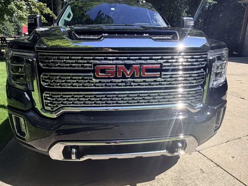 Used 2021 GMC Sierra 2500 Denali w/ Denali Ultimate Package AWD/4WD image 7