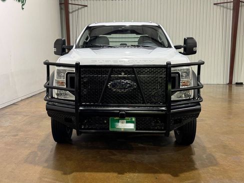 Used 2022 Ford F450 XL w/ Power Equipment Group AWD/4WD image 2