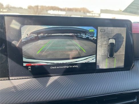 New 2026 Nissan Kicks SR image 16