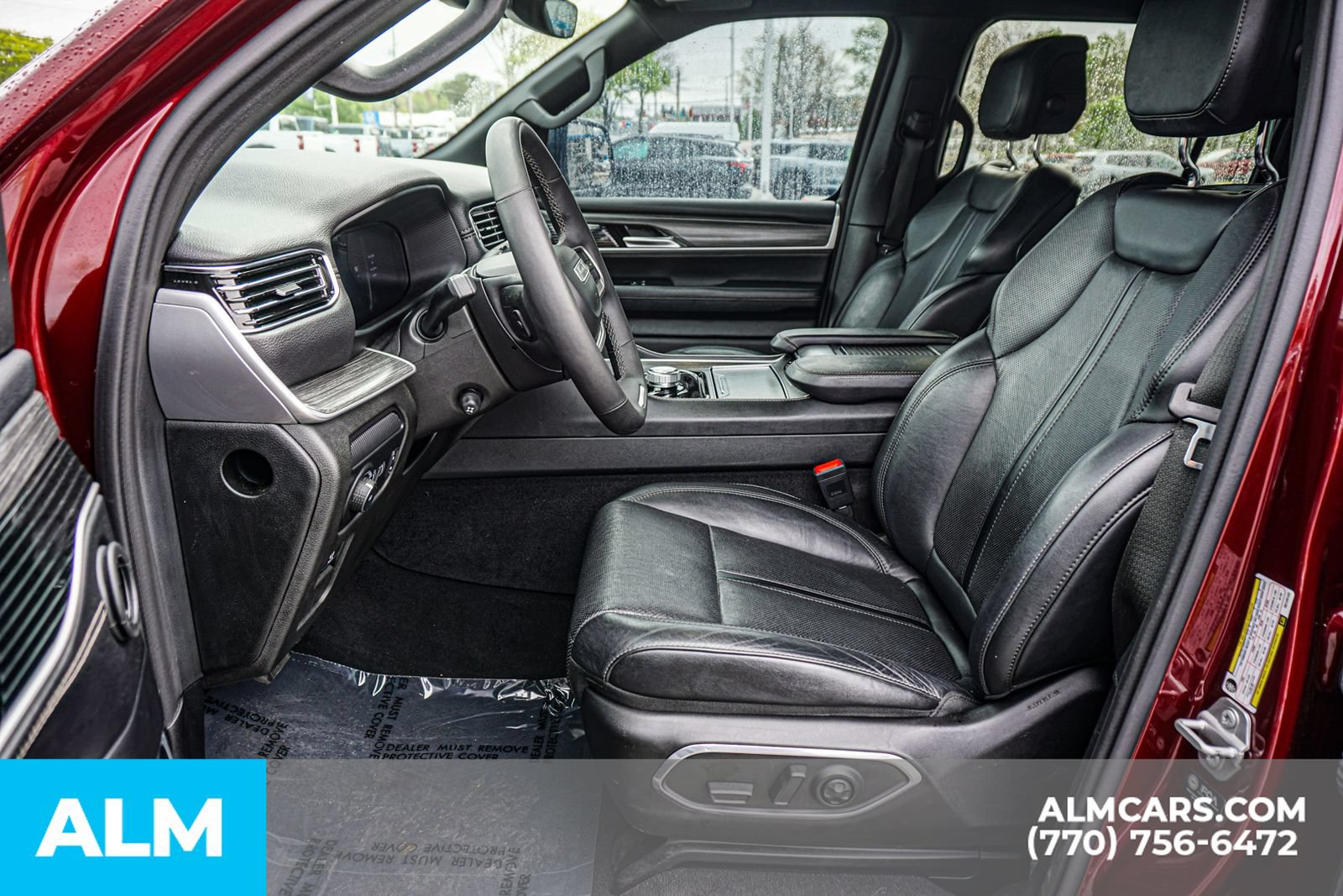 Used 2024 Jeep Wagoneer Series II w/ Flexible Seating Group RWD image 21