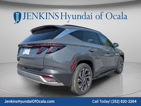 New 2026 Hyundai Tucson Limited FWD image 3