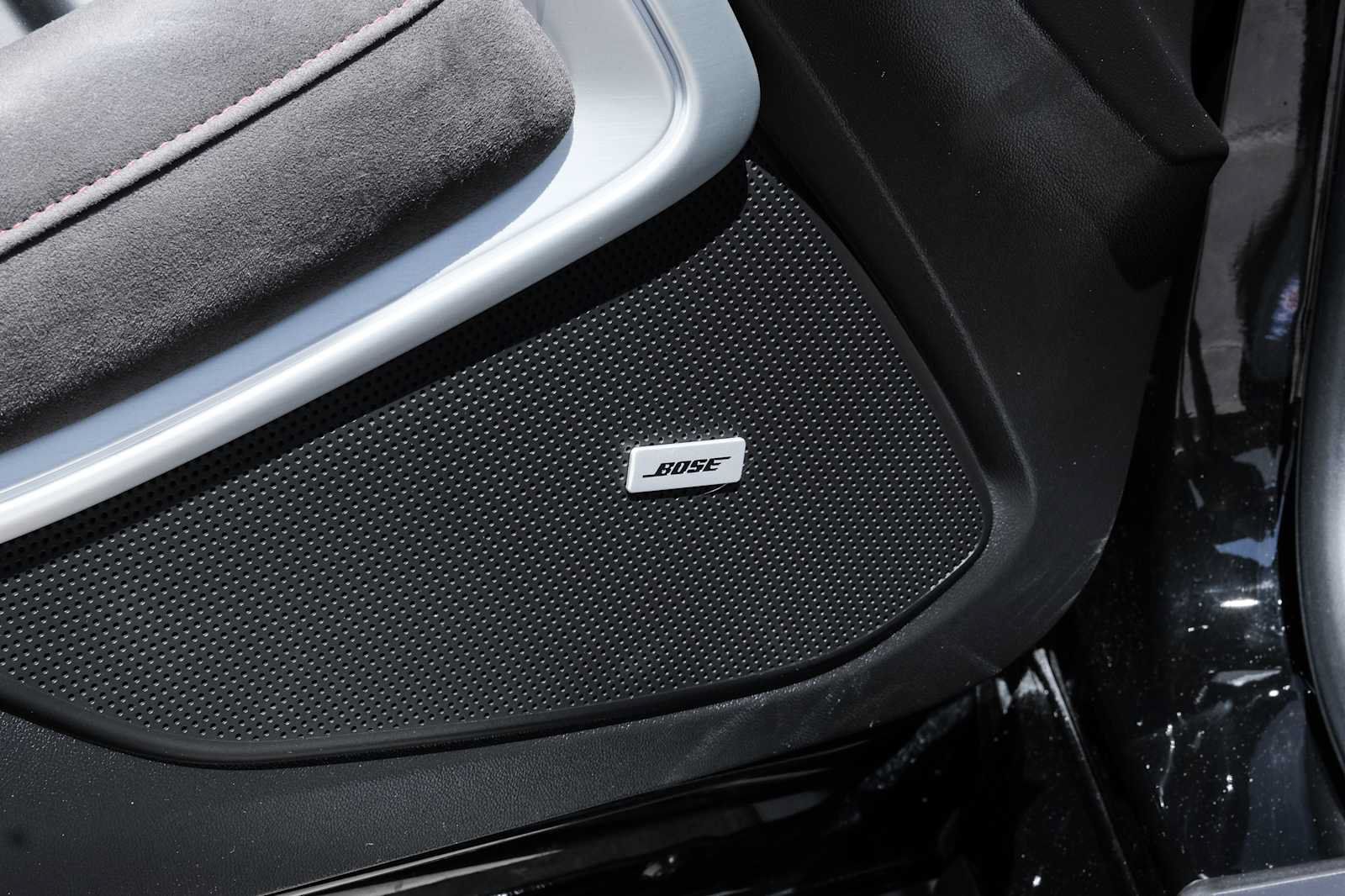 Used 2021 Chevrolet Camaro ZL1 RWD image 35