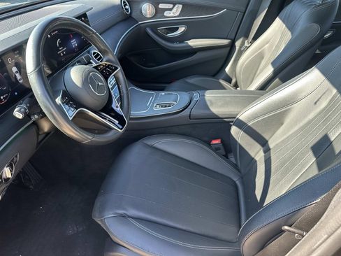 Used 2023 Mercedes-Benz E 350 4MATIC Sedan image 11