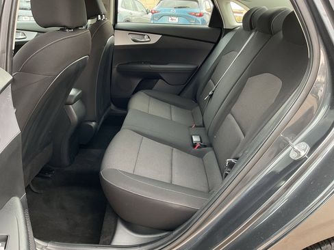 Used 2024 Kia Forte LXS image 14