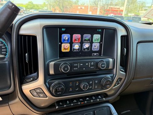 Used 2018 GMC Sierra 1500 Denali w/ Denali Ultimate Package AWD/4WD image 20