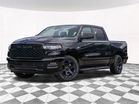 New 2026 RAM 1500 Express AWD/4WD image 32