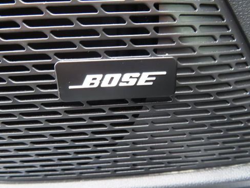 Used 2025 Chevrolet Silverado EV LT AWD/4WD image 15