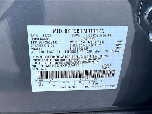 Used 2023 Ford Explorer XLT w/ Equipment Group 202A image 33