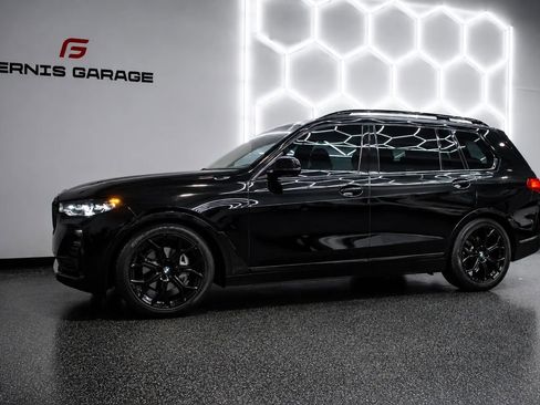 Used 2022 BMW X7 xDrive40i AWD/4WD image 3