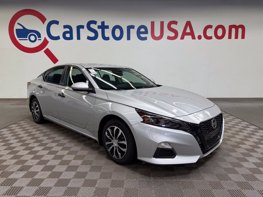 Used 2021 Nissan Altima 2.5 SV FWD image 1