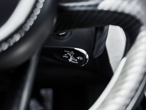 Used 2023 McLaren GT RWD image 54