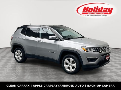 Used 2020 Jeep Compass Latitude w/ Cold Weather Group AWD/4WD image 1