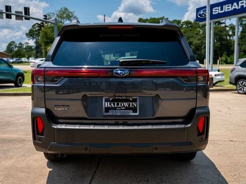 Certified 2026 Subaru Outback Premium AWD/4WD image 5