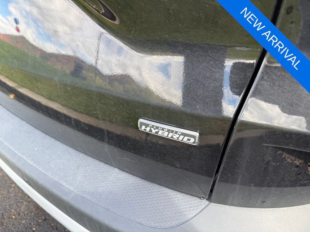 Used 2025 Ford Escape SE FWD image 7