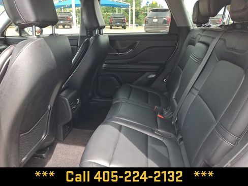 Used 2021 Lincoln Corsair FWD image 16