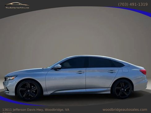 Used 2020 Honda Accord Sport image 3