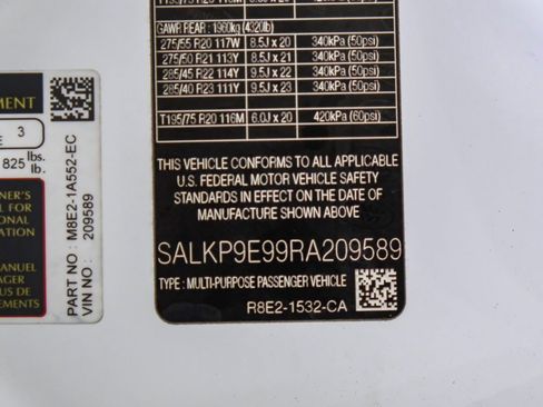 Used 2024 Land Rover Range Rover SE image 55