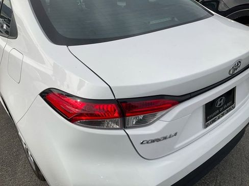 Used 2024 Toyota Corolla LE image 34