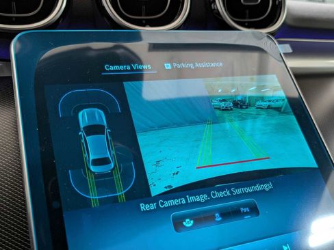 Used 2025 Mercedes-Benz C 300 4MATIC Sedan image 28