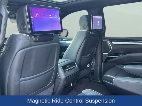 Used 2025 Cadillac Escalade ESV Premium Luxury w/ LPO, Floor Liner Package image 33