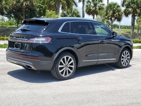 Used 2019 Lincoln Nautilus Select FWD image 7
