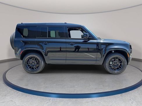 New 2026 Land Rover Defender 110 S AWD/4WD image 4