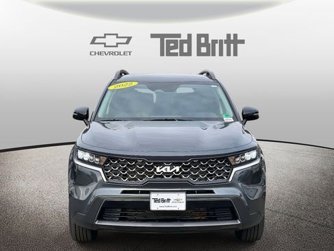 Used 2022 Kia Sorento S image 2