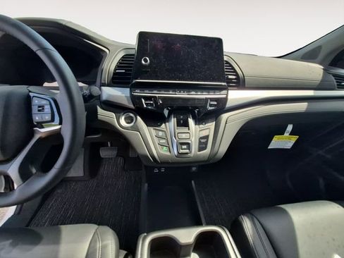Used 2026 Honda Odyssey EX-L image 11