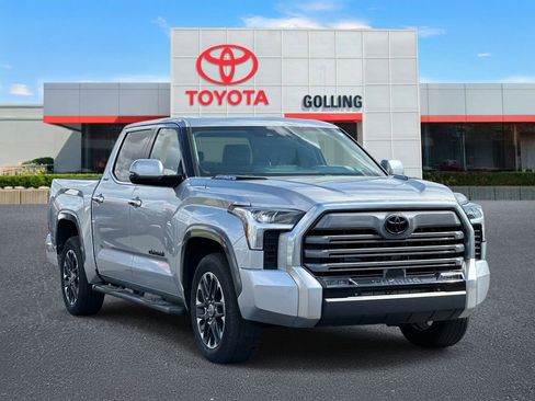 Used 2023 Toyota Tundra Limited w/ Power Package RWD image 7