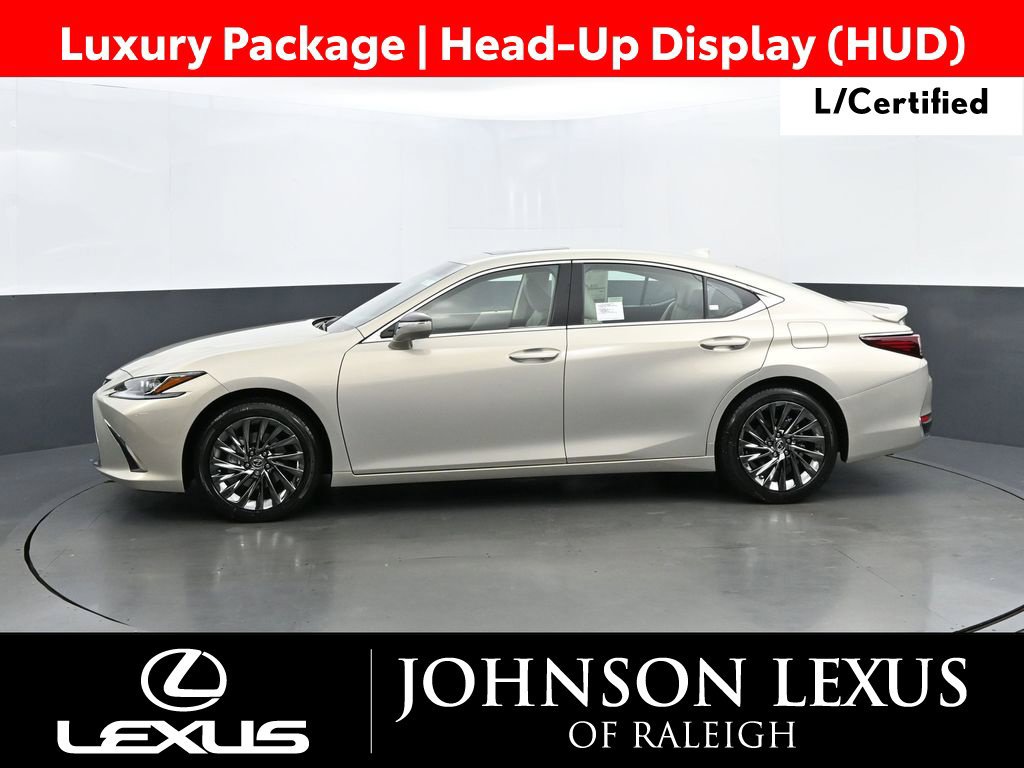 Used 2025 Lexus ES 300h w/ Technology Package FWD image 2