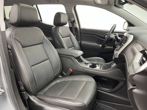 Used 2023 GMC Acadia SLT w/ Elevation Edition FWD image 36
