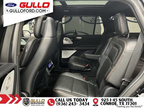 Used 2025 Lincoln Aviator Black Label AWD/4WD image 14